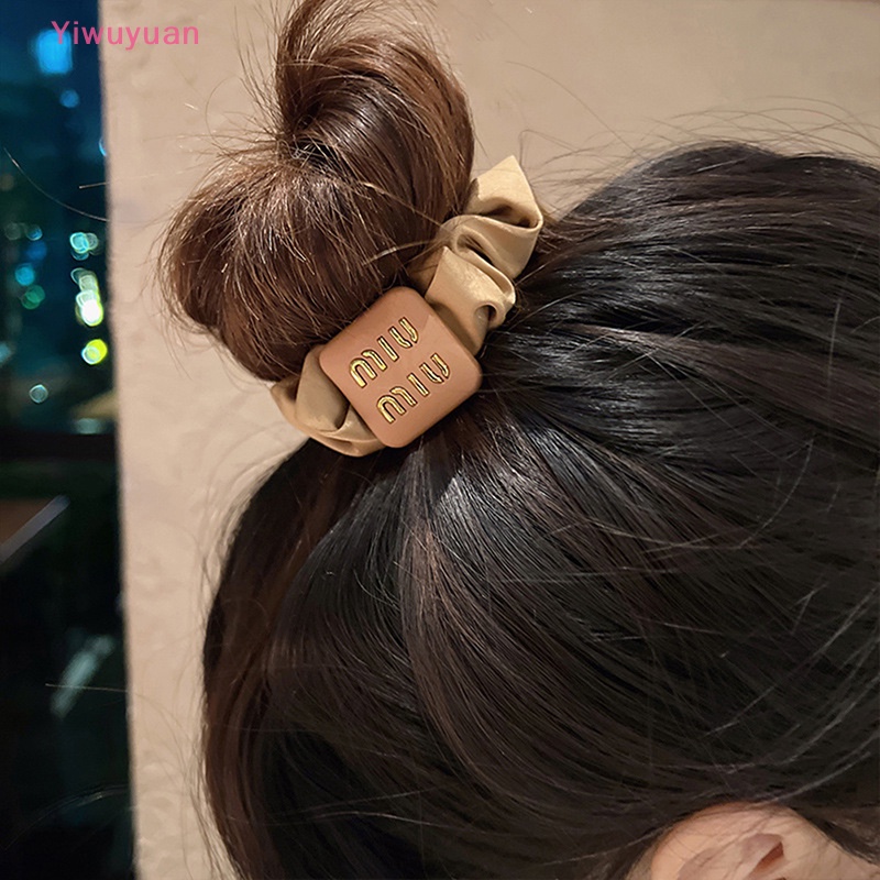 Dây Buộc Tóc Cao Su Bọc Vải Lụa Mềm Co Giãn Màu Trơn In Chữ Phong Cách Retro Đơn Giản Dành Cho Bạn Gái