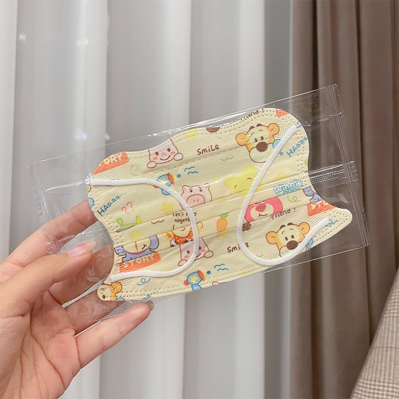 Khẩu Trang Ba Lớp Thoáng Khí Họa Tiết Hoạt Hình Xinh Xắn Dành Cho Bé 4-10 Tuổi
