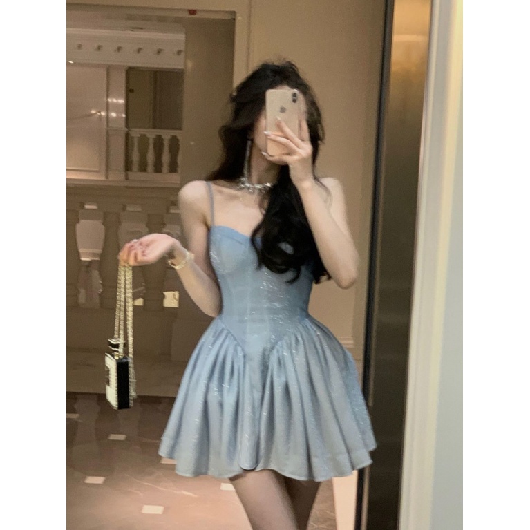 Đầm Hai Dây Dáng Dài Màu Xanh Dương Gradient Thời Trang Cao Cấp Cho Nữ