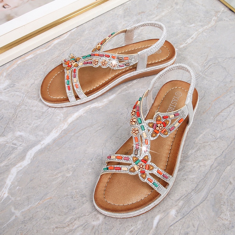 Giày Sandal Đế Bằng Đính Đá Phong Cách Bohemian Thời Trang Đi Biển Có Size Lớn 40 41