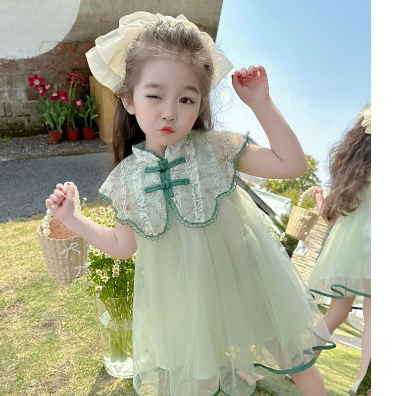 Đầm Sườn Xám Thêu Họa Tiết Xinh Xắn Theo Phong Cách Retro Dành Cho Bé Gái