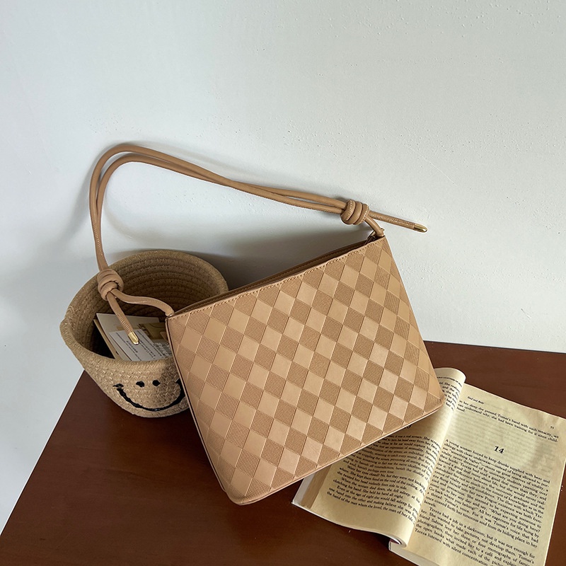 Túi Xách Đeo Vai Phong Cách Đơn Giản Hợp Thời Trang Cho Nữ