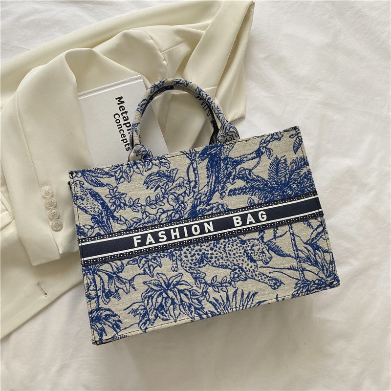 Túi Xách Đeo Vai Sức Chứa Lớn In Họa Tiết Đơn Giản Thời Trang Âu Mỹ Cho Nữ