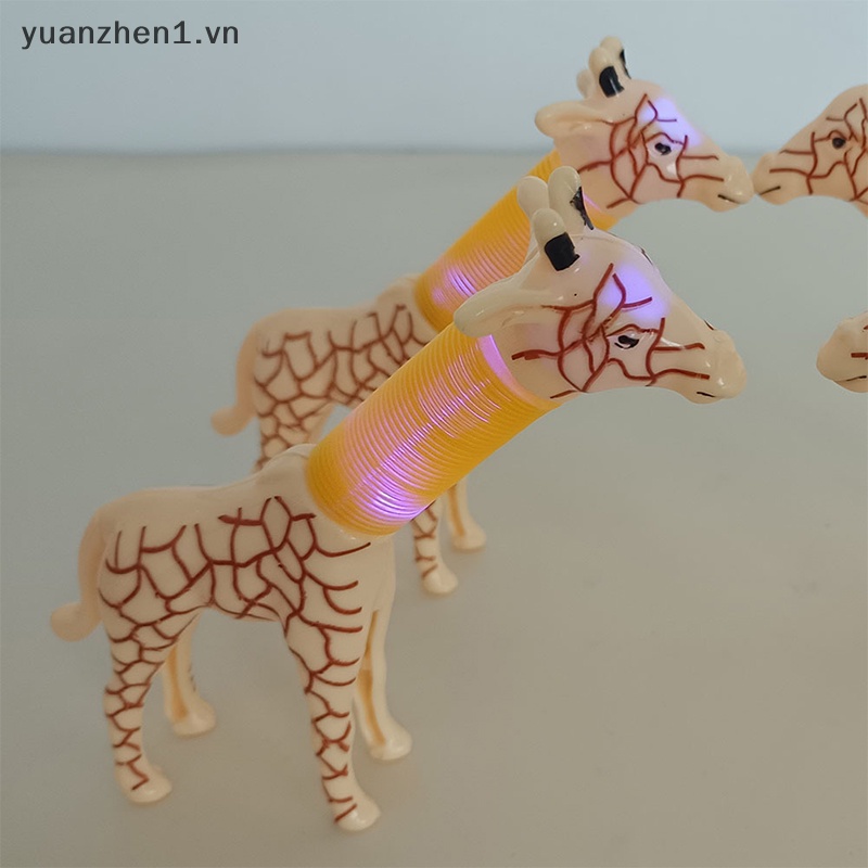 Đồ Chơi Xếp Hình Hươu Cao Cổ Ống Dẫn Đèn LED Có Thể Thay Đổi Màu Sắc