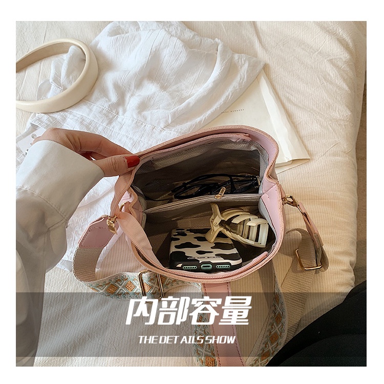 Túi Đeo Chéo Thời Trang Hàn Quốc Cho Nữ