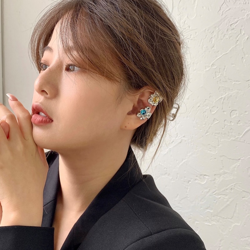 Khuyên Tai Hoa Zircon Nhiều Màu Bằng Kim Loại Cao Cấp Không Cần Xỏ Lỗ Tai