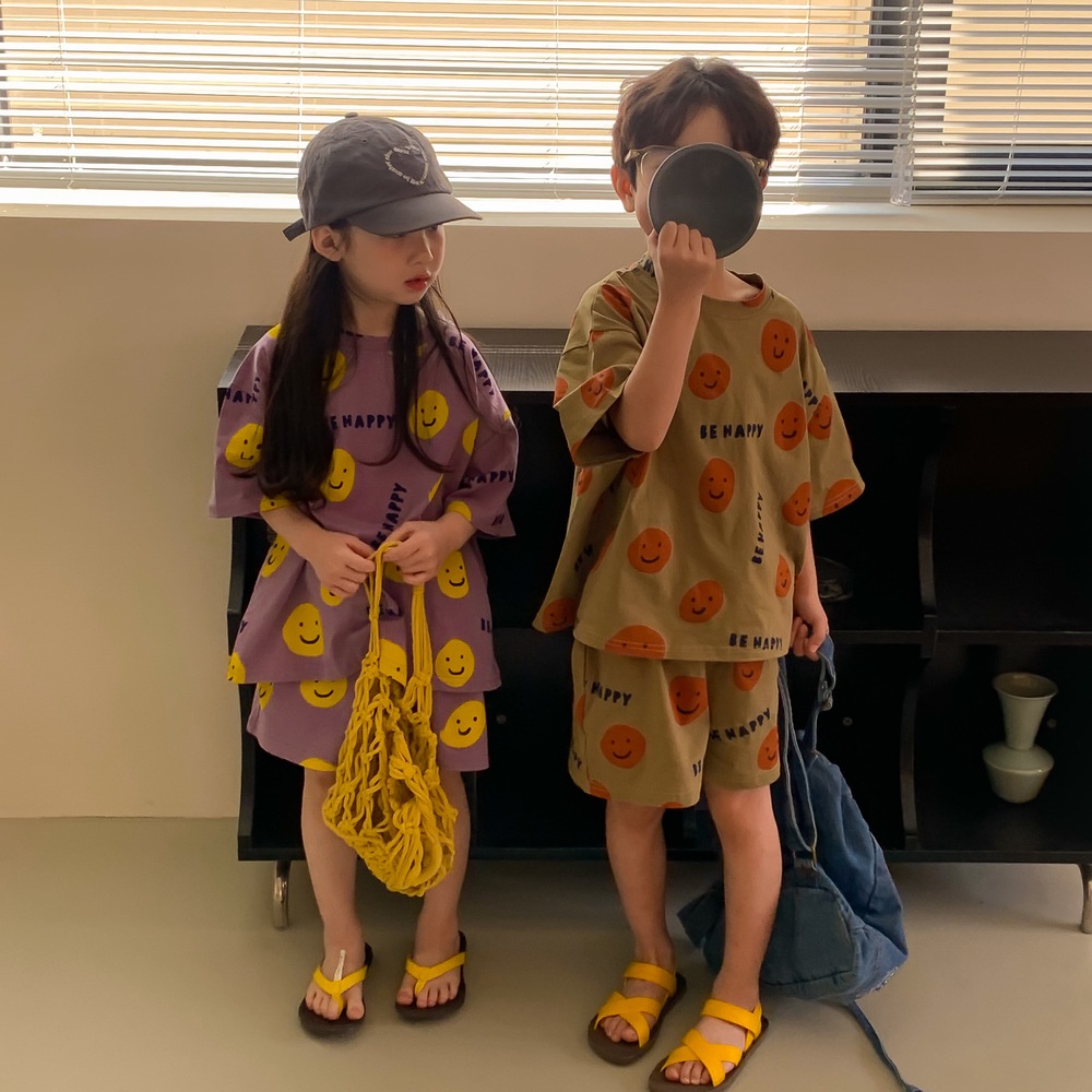 Bộ Áo Thun Tay Ngắn Dáng Rộng In Hình Mặt Cười + Quần Thời Trang Cho Bé