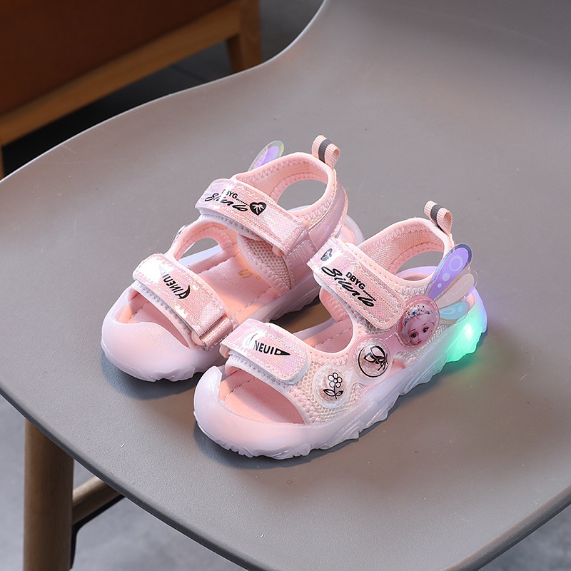 Giày Xăng Đan Đi Biển Thoáng Khí Chống Va Chạm Có Đèn Thời Trang Mùa Hè 2023 Cho Bé