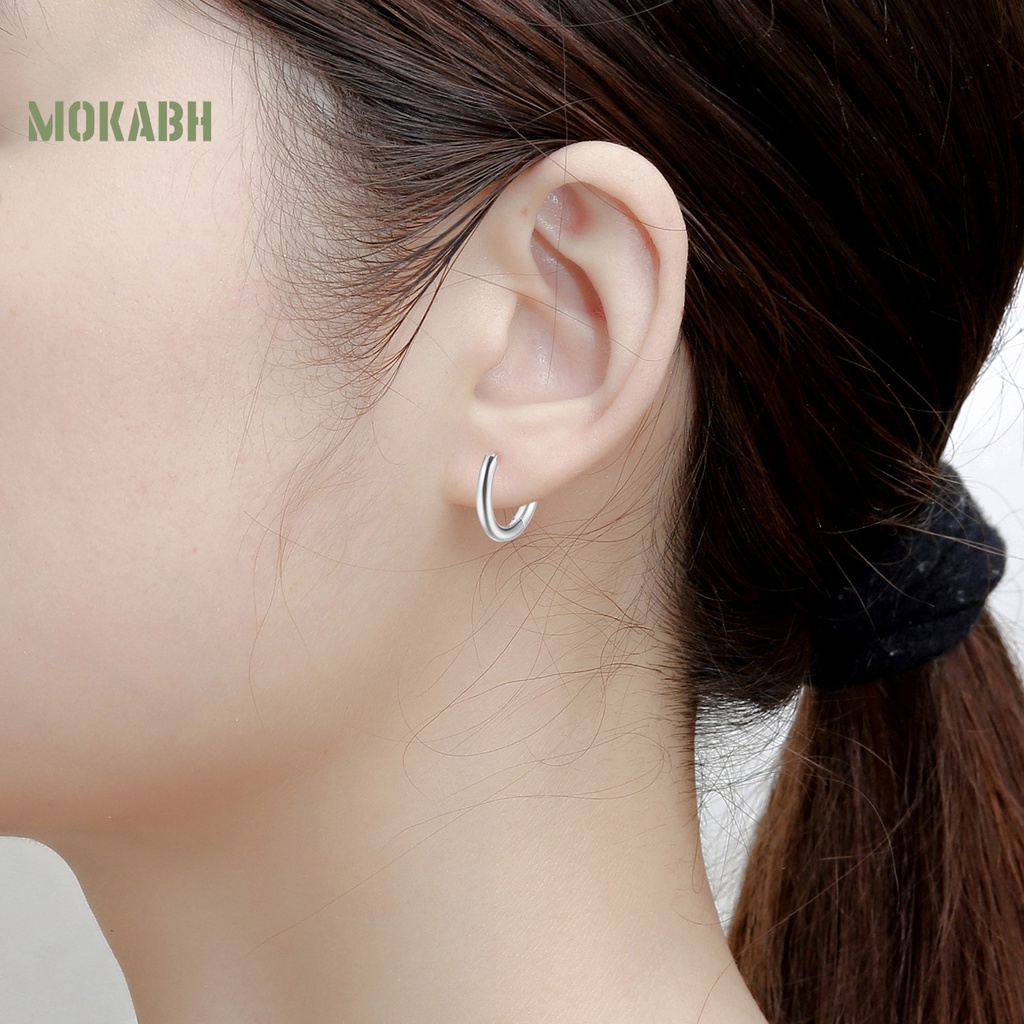 1 Đôi Bông Tai Tròn Bằng Thép Không Gỉ Màu Bạc Bóng Thanh Lịch Thời Trang