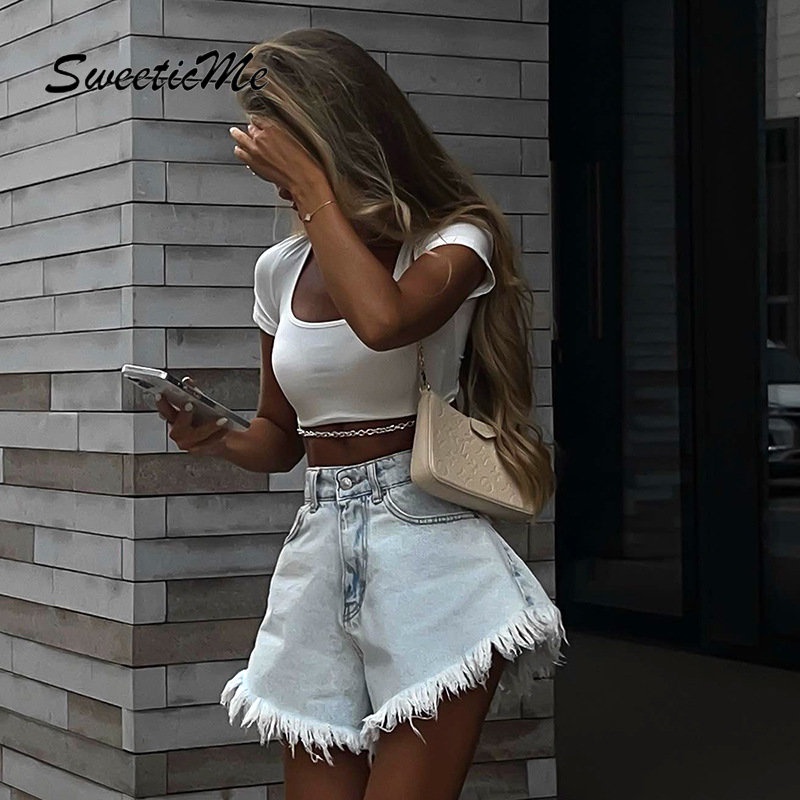 Áo Croptop Tay Ngắn Cổ Chữ U Màu Trơn Phối Dây Xích Thời Trang 2023 Cho Nữ