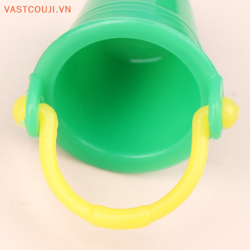 Set 2 Xô Nước Mini Tỉ Lệ 1 / 12 Dùng Để Trang Trí Nhà Búp Bê