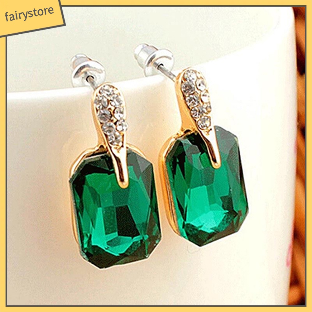 Bông Tai Chữ Nhật Đính Kim Cương Giả Thanh Lịch Cho Nữ