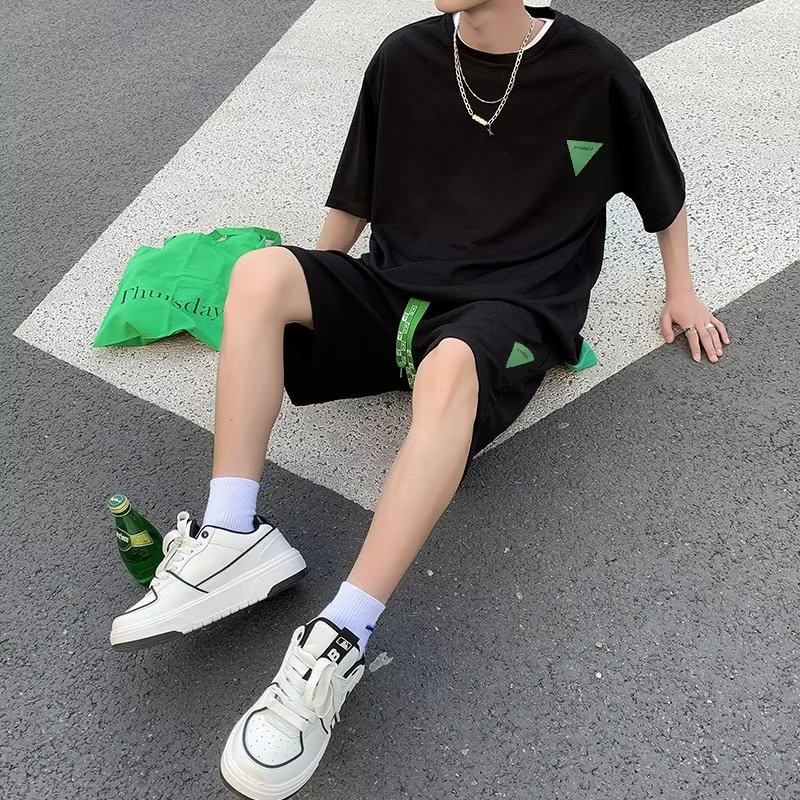 Bộ Đồ Thể Thao Áo Tay Ngắn Phối Quần Short Dáng Rộng Thời Trang Mùa Hè Cho Bé Trai