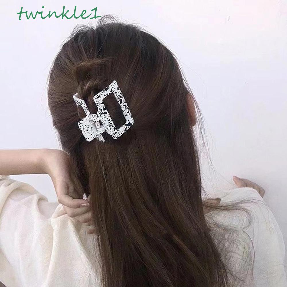 Giá Đỡ Kẹp Tóc Càng Cua Bằng Acrylic Họa Tiết Chấm Bi Rỗng Cỡ Lớn Kiểu Hàn Quốc Cho Bạn Gái