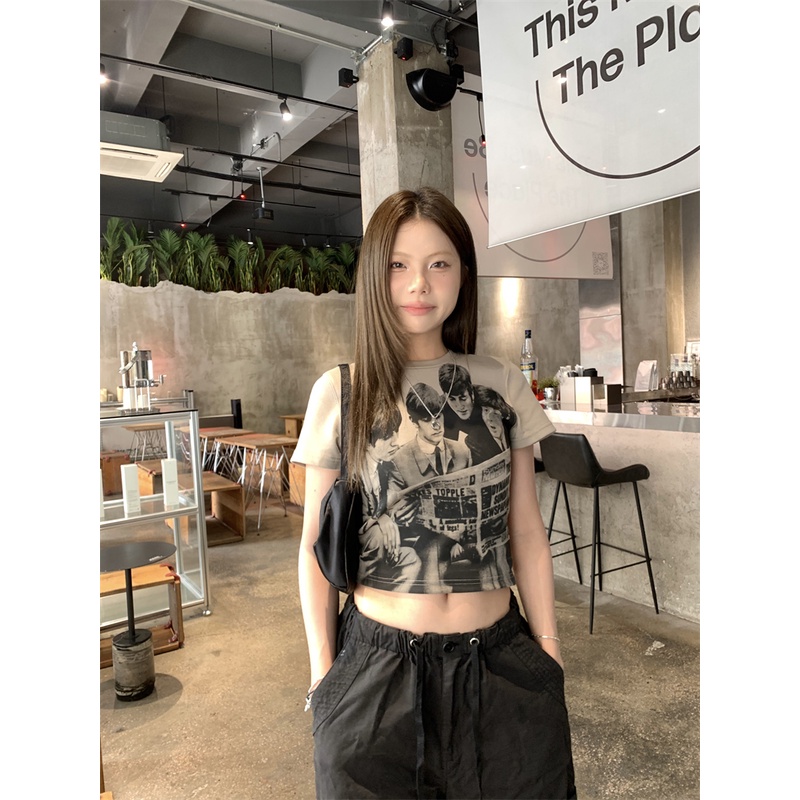 Áo Thun Ngắn Tay Cổ Tròn Dáng Ôm In Họa Tiết Phong Cách Retro Thời Trang Mùa Hè Dành Cho Nữ