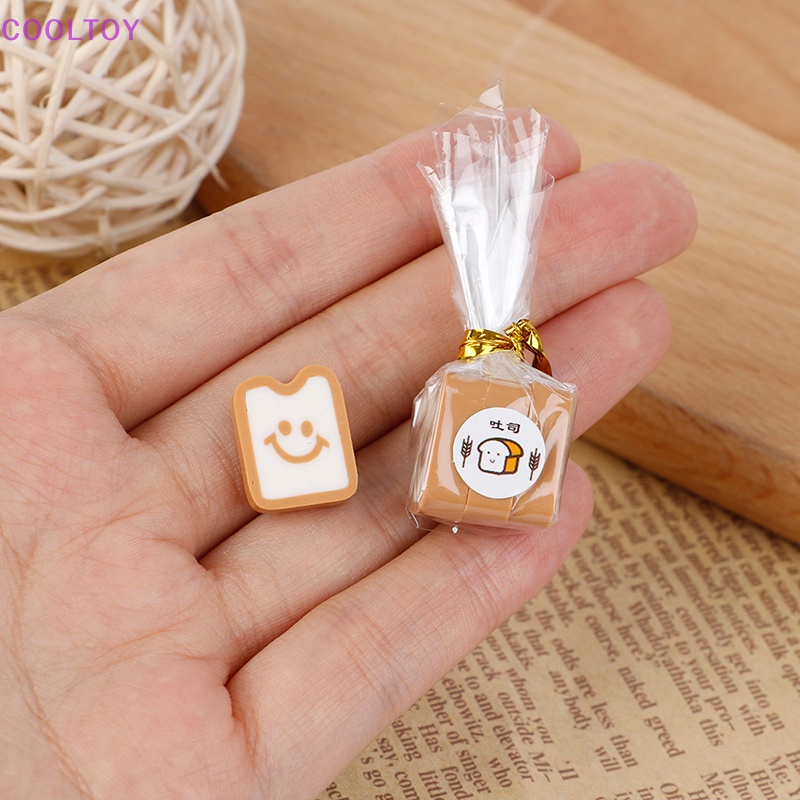 Mô Hình Bánh Mì Nướng Trang Trí Nhà Búp Bê Tỉ Lệ 1 / 12