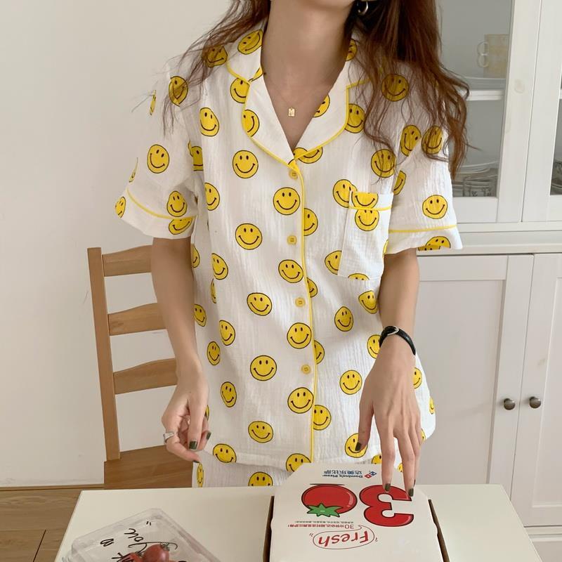 Bộ Đồ Ngủ Tay Ngắn Chất Liệu Cotton In Họa Tiết Mặt Cười Dễ Thương Thời Trang Mùa Hè Cho Nữ