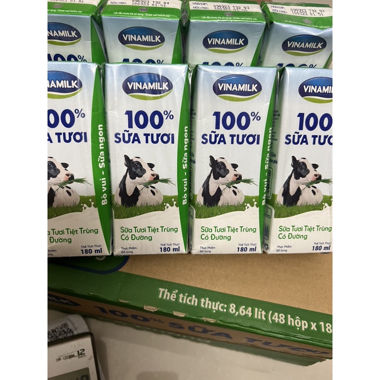 Sữa tươi Vinamilk 180ml Có Đường