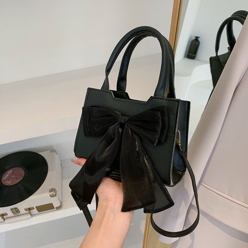 Túi Xách 2 Dây Đeo Chéo Thời Trang Dành Cho Nữ