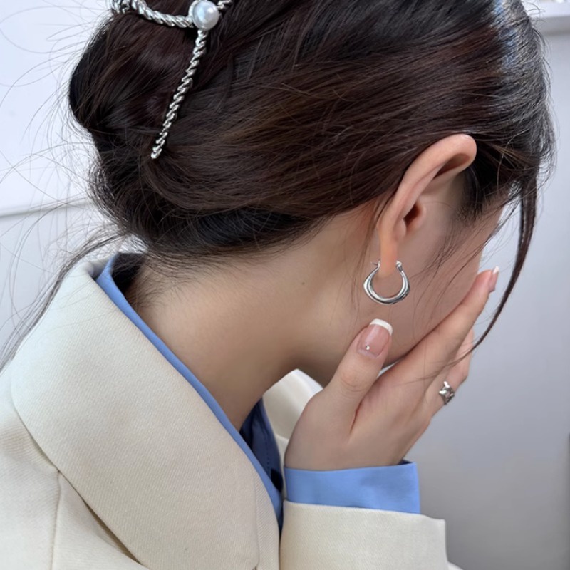 Bông tai WE FLOWER bạc 925 hình tròn cổ điển thời trang cho nữ