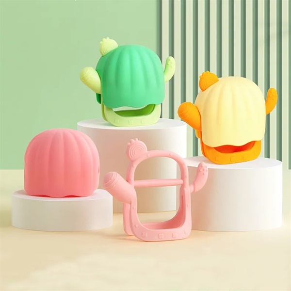 Đồ gặm nướu cho bé cầm tay chống rớt silicon bảo vệ tay 3 tháng+