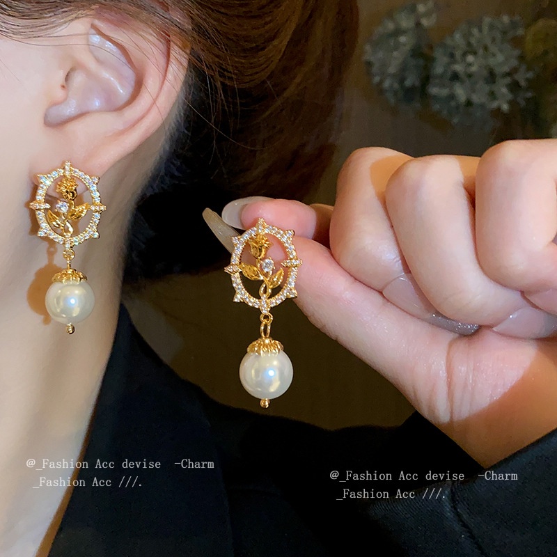 1 Đôi Bông Tai Bạc Hình Con Ong Đính Ngọc Trai Sang Trọng Thời Trang