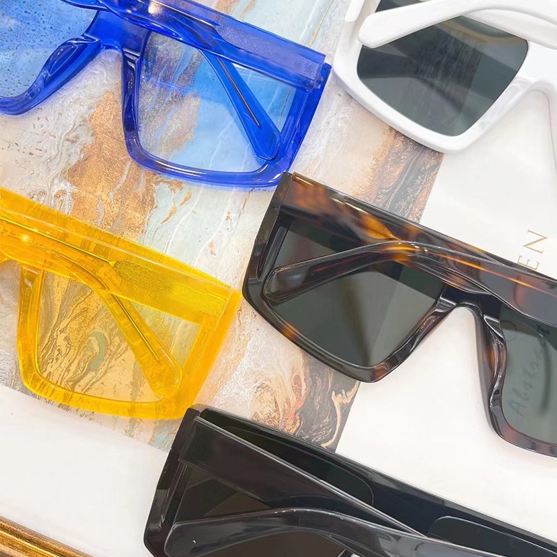 Kính Mát Gọng Vuông Lớn Chống Gió Không Xoay Tròng Màu Sắc Ngọt Ngào Phong Cách Cổ Điển Cho Nam Và Nữ