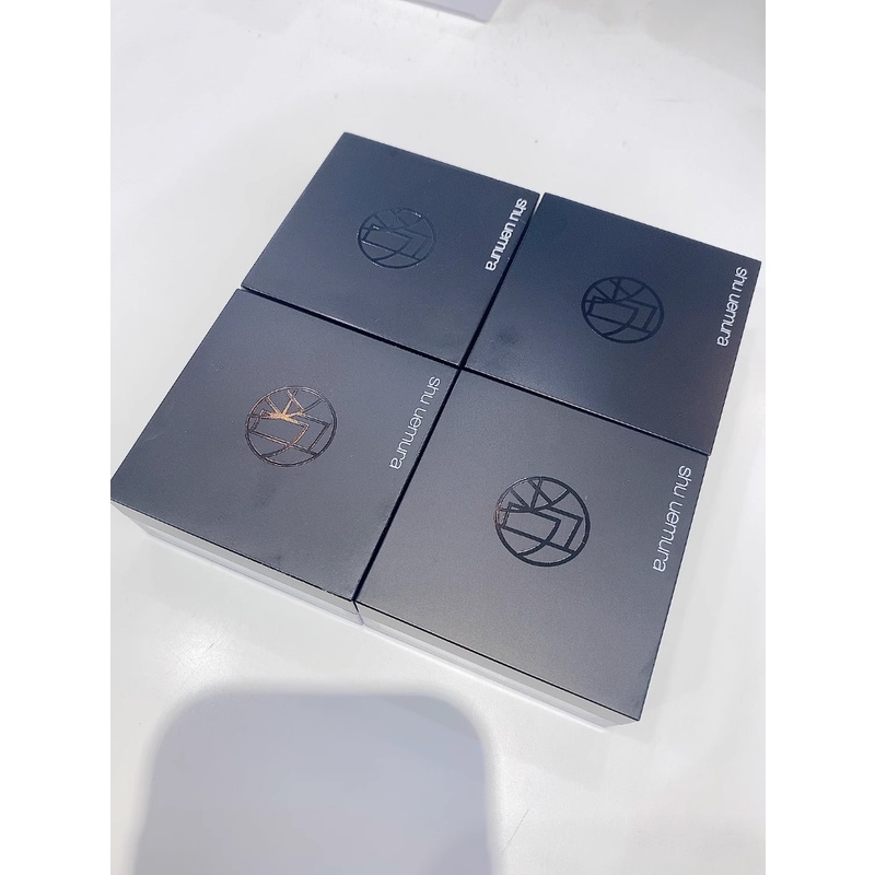 Phấn Phủ Trang Điểm Shuuemura 15g Màu Đen Tiện Dụng