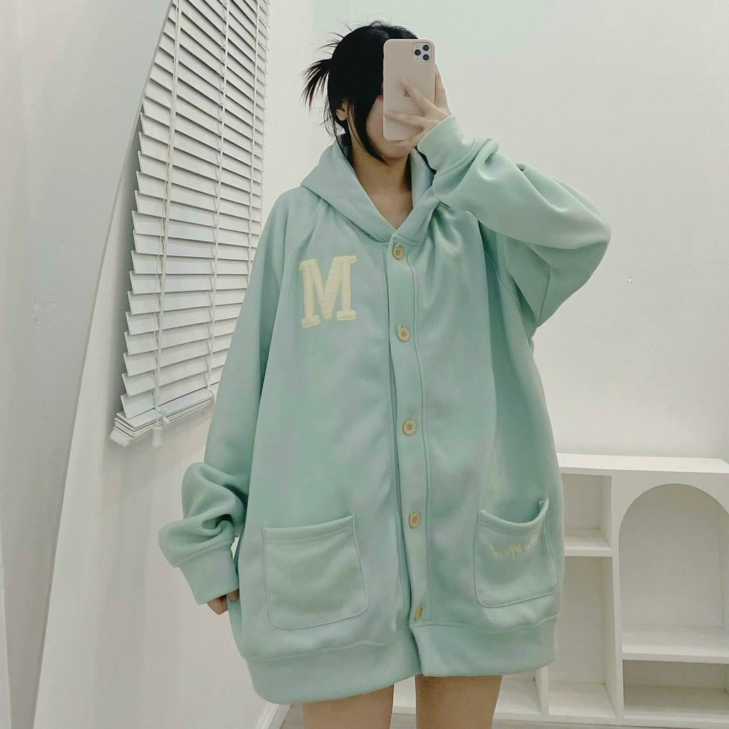Áo khoác hoodie Nam Nữ kiểu Cài Cúc Thêu Chữ M chất vải thun nỉ Ngoại Mềm Mịn Dễ Thương Hottrend. TP