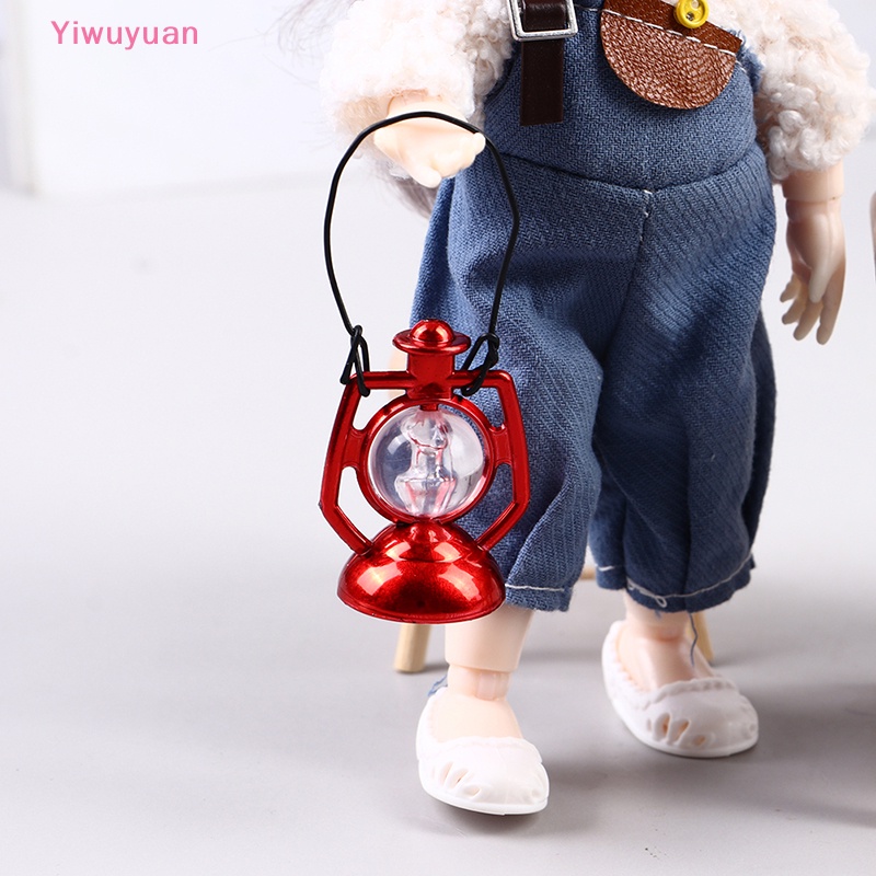 Mô Hình Đèn Dầu Có Tay Cầm Tỉ Lệ 1: 12 Trang Trí Nhà Búp Bê Mới