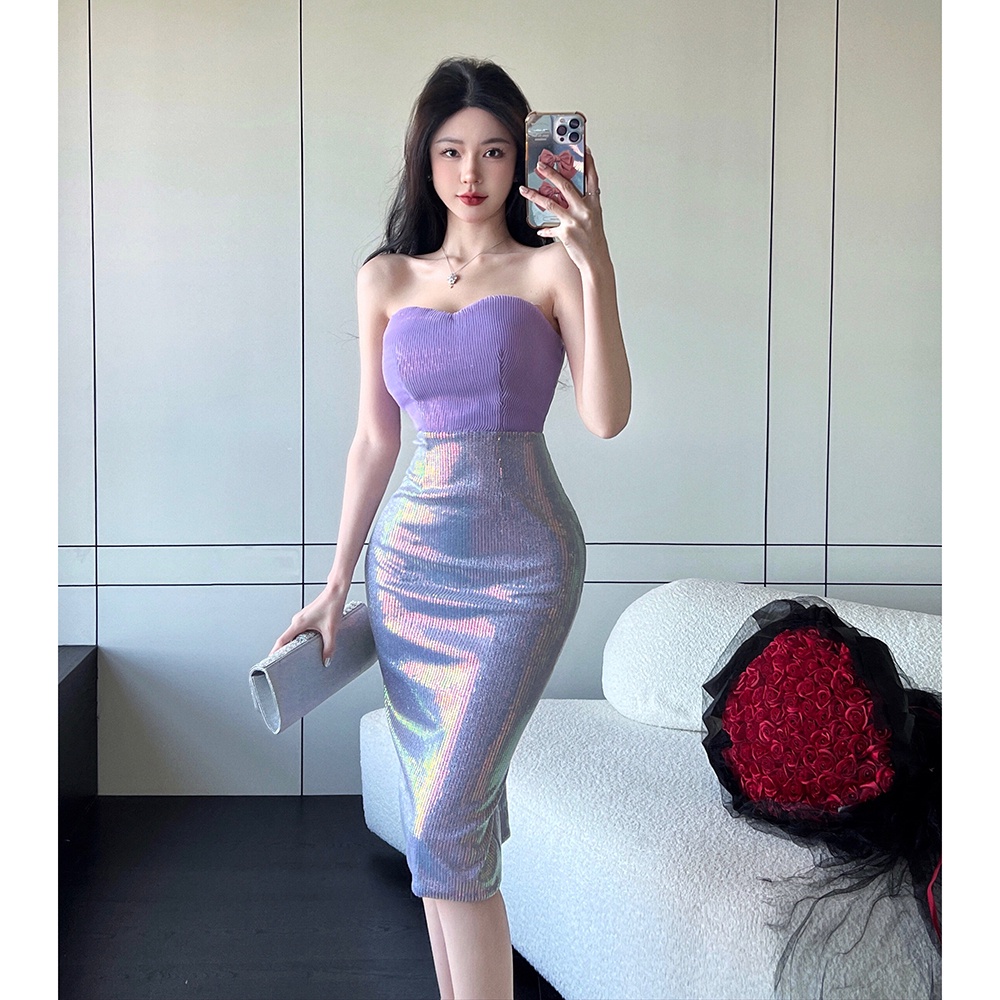 Đầm Ôm Dáng Đính Kim Sa Lấp Lánh Phong Cách Nổi Tiếng Cho Nữ