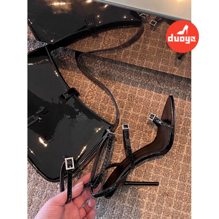 Duoya Tóc Thẳng ~  Giày Cao Gót Mũi Nhọn Phẳng Cài Khóa Màu Đen Quyến Rũ Cho Nữ Miễn Phí Vận Chuyển
