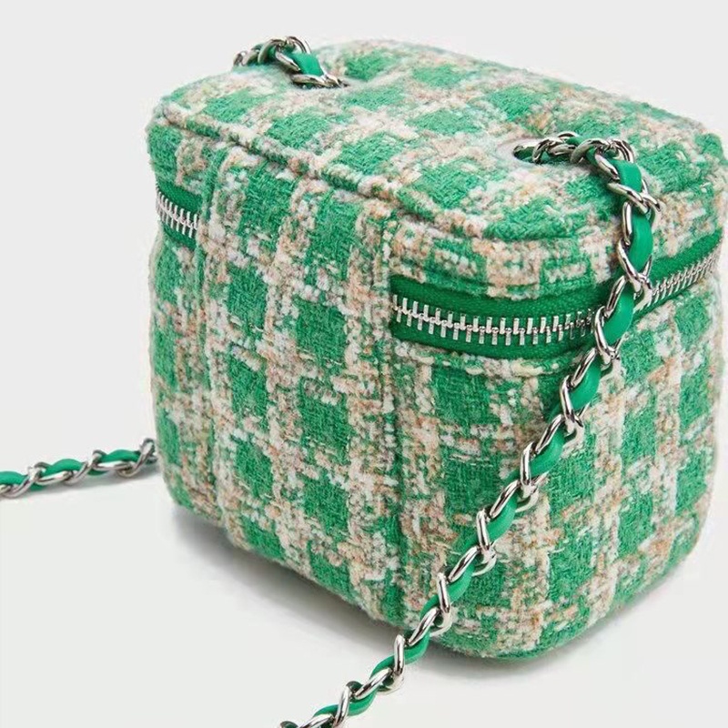 Túi Đựng Mỹ Phẩm mini Bằng Vải Len Phối Dây Xích Phong Cách retro Ngọt Ngào Cho Nữ