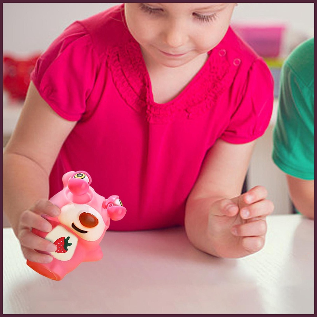 Móc Khóa Hình Gấu Dâu Tây Dễ Thương Vui Nhộn