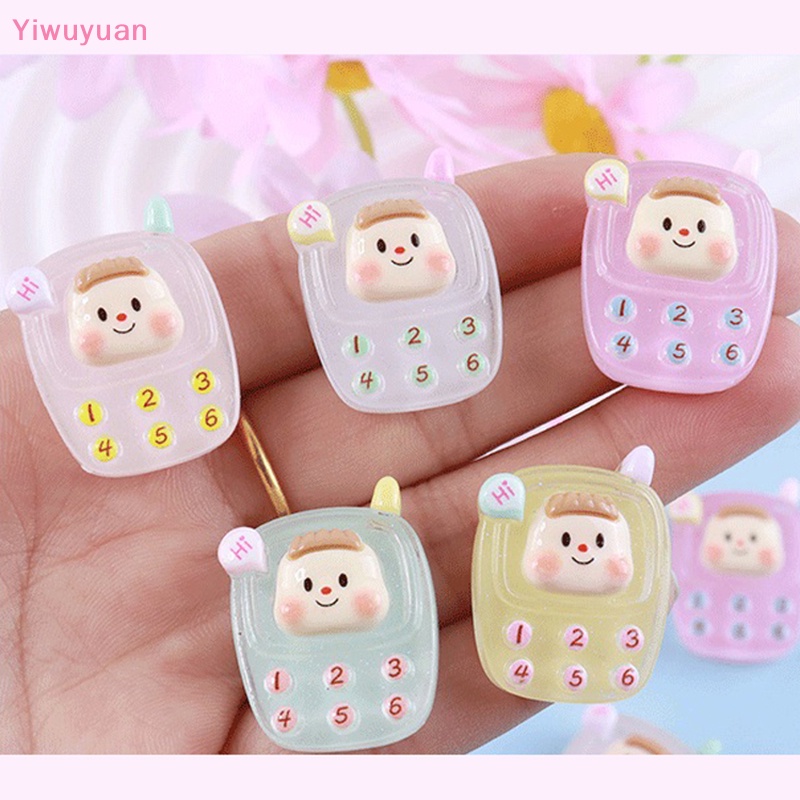 Bộ 3 Mô Hình Đồ Chơi Điện Thoại Hoạt Hình Dorami Mini Bằng Nhựa Resin Phát Sáng Trang Trí Thu Nhỏ Mới