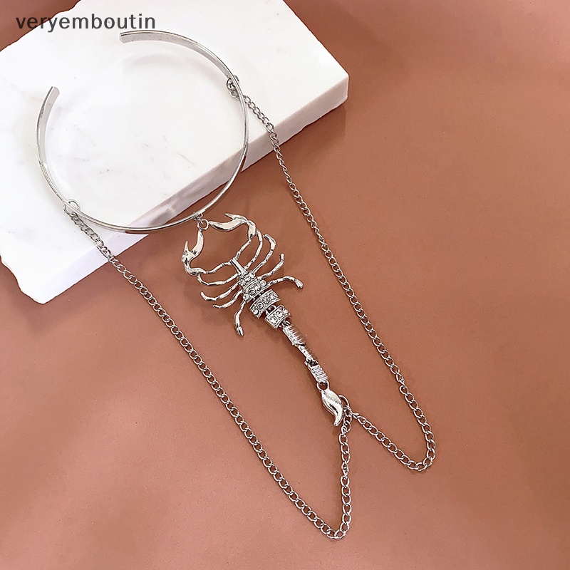 Vòng Đeo Cánh Tay Hình Bọ Cạp Đính Đá Phong Cách Retro Cho Nữ