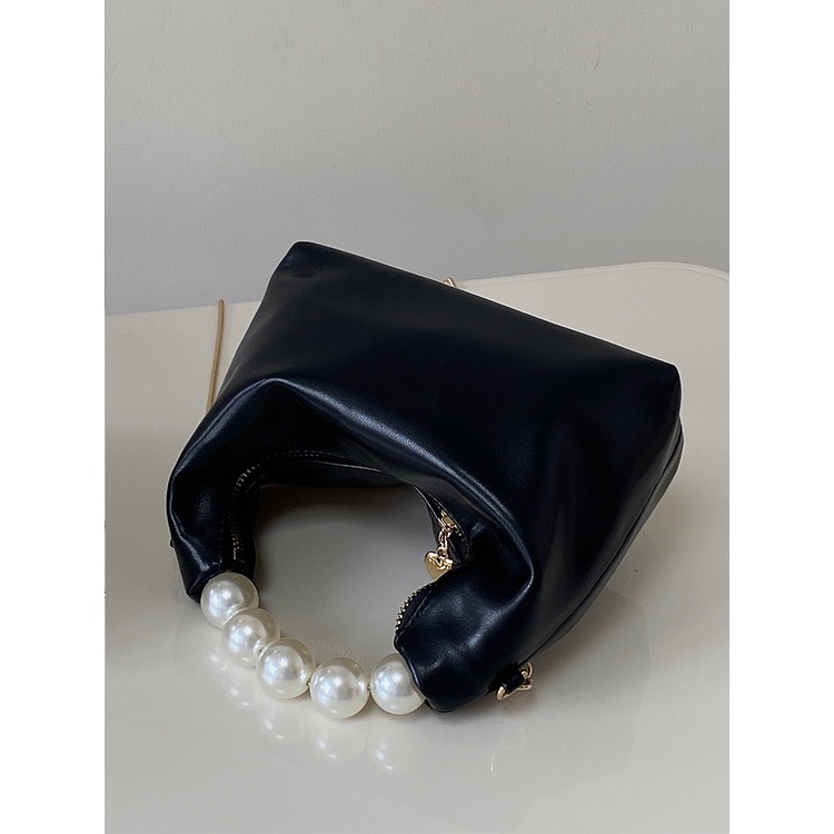 Túi Xách Đeo Chéo Màu Đen Đính Ngọc Trai Phối Dây Đeo Sợi Xích Thời Trang Cao Cấp Cho Nữ