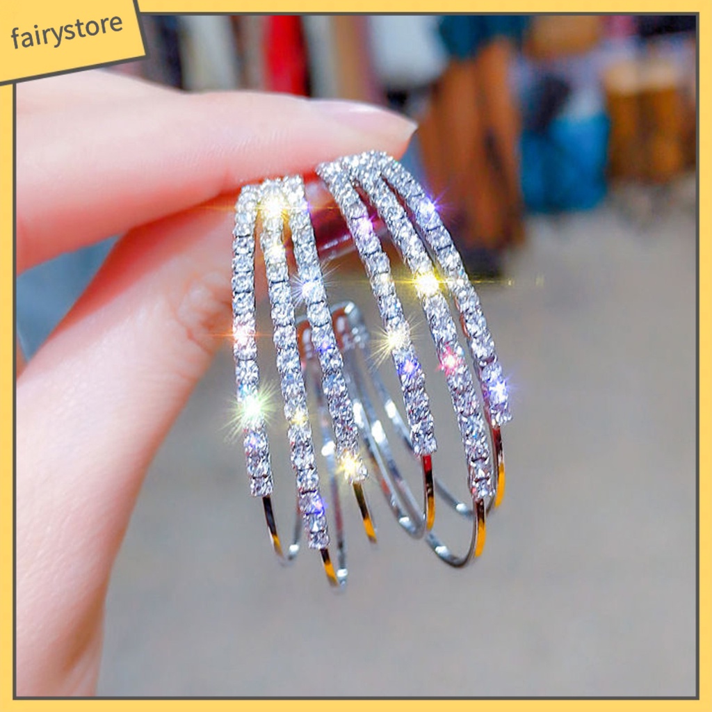 1 Đôi Bông Tai Hình Chữ C Ba Lớp Đính Đá Lấp Lánh Dành Cho Nữ