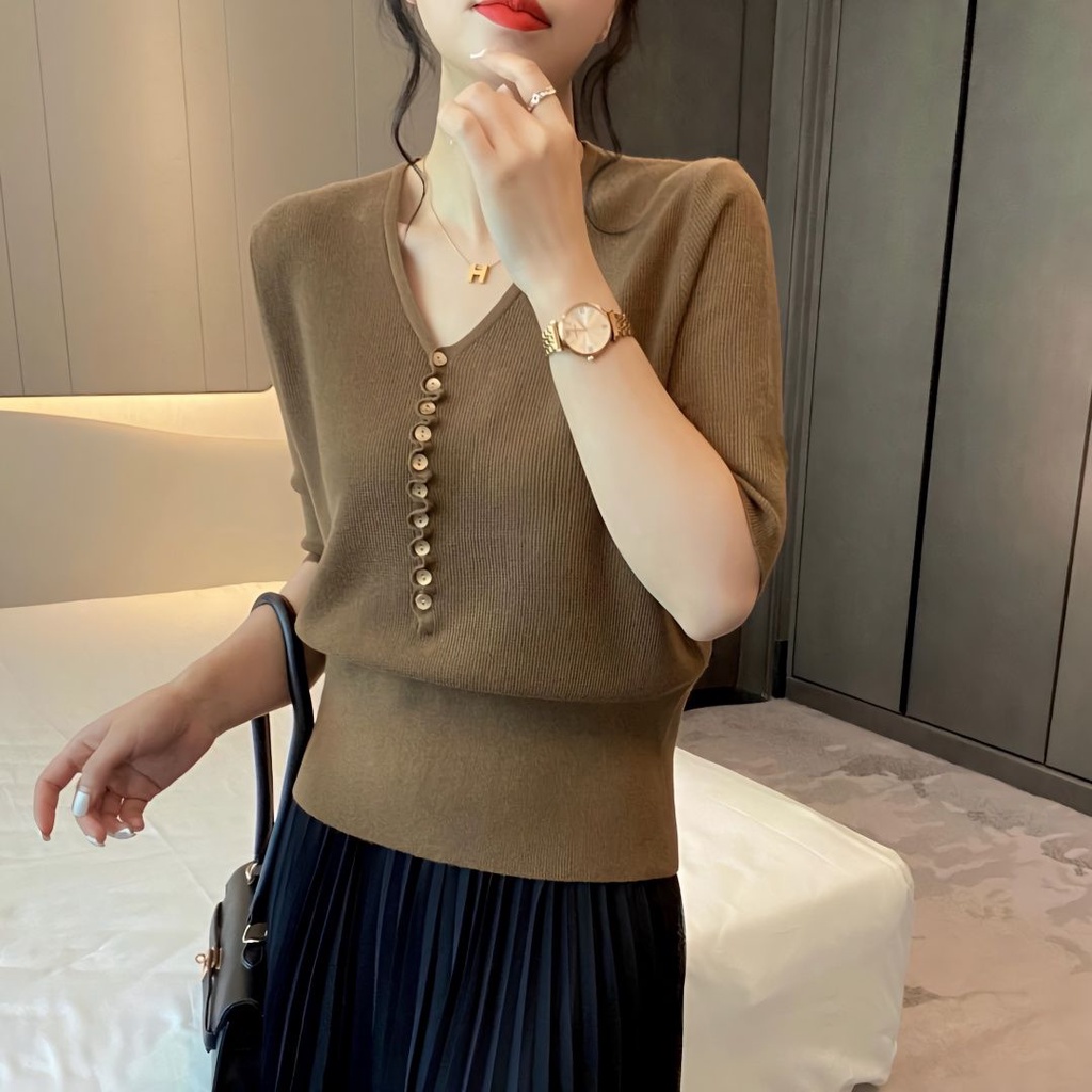 Áo Thun Ngắn Tay Cổ Chữ V Thiết Kế Mới Thời Trang Dành Cho Mùa Hè