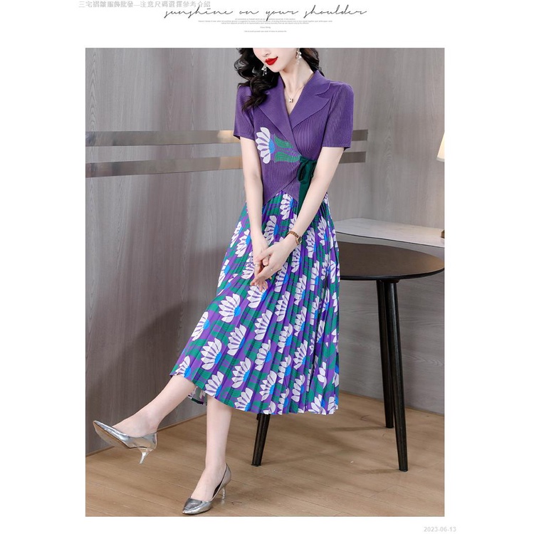 Đầm Midi Cổ Bẻ Xếp Ly Dáng Ôm Thời Trang Mùa Hè 2023 Cho Nữ Trung Niên - 2023-06-