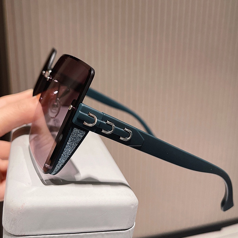 Kính Mát Thời Trang Nam Nữ Gọng Kim Loại Mới 2023 Màu Sắc