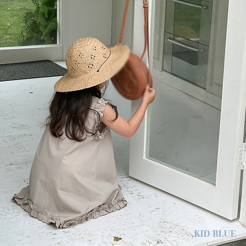 Đầm Sát Nách Cổ Tròn Màu Sắc Thanh Lịch