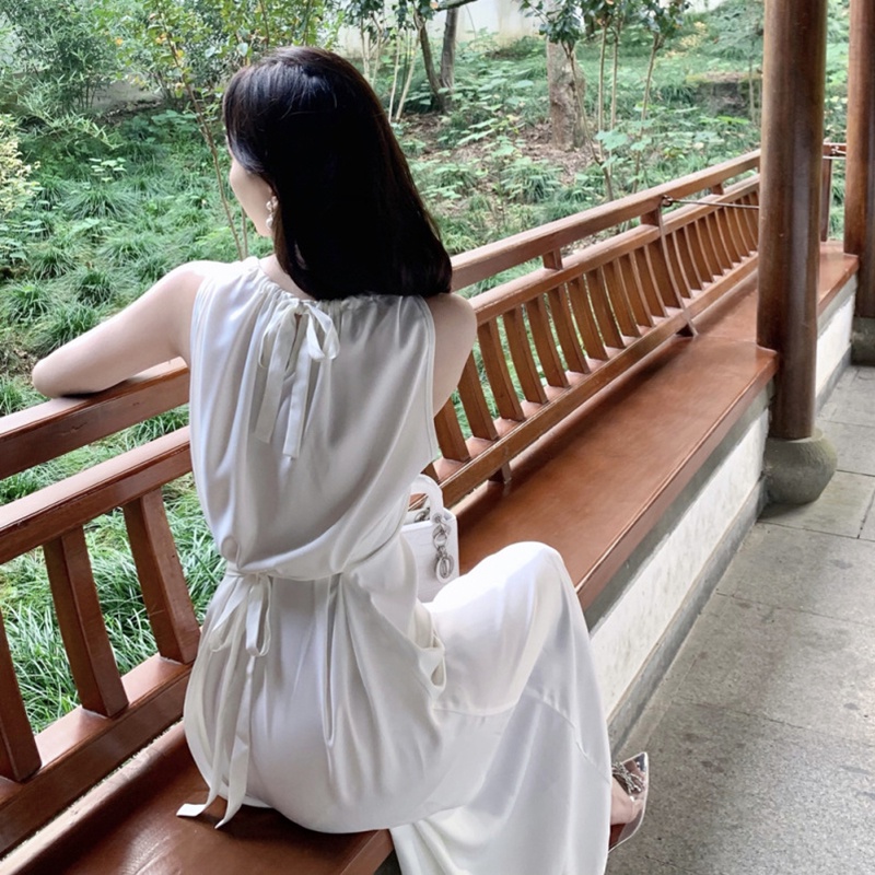 Đầm satin Xếp Ly Sát Nách Nhấn Eo Phong Cách Pháp Thời Trang Cho Nữ