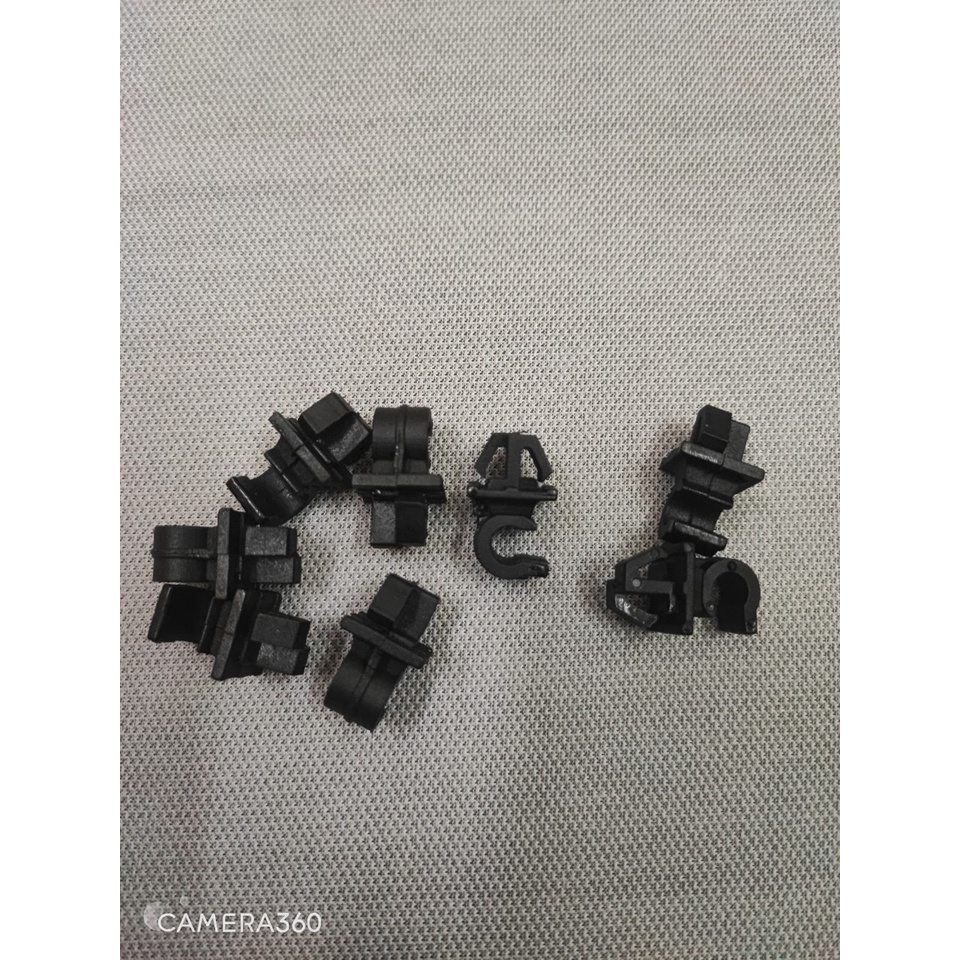 Nhựa cài thanh chống capo xe Morning, Getz, Matiz, Spark