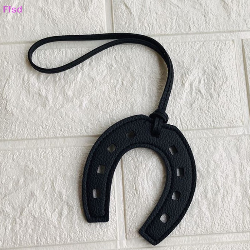 {Ffsd} Móc Khóa Túi Xách Da PU Hình Móng Ngựa Hoof Horseshoe * Hàng Bán Chạy