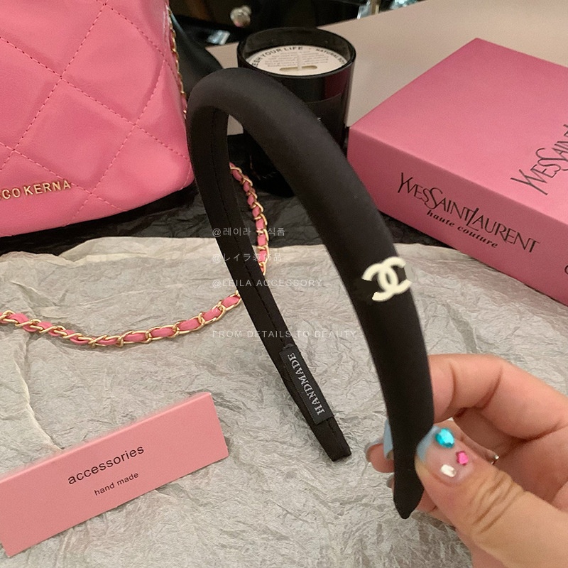 Băng Đô Cài Tóc Màu Trắng Đen Thiết Kế Đơn Giản Cho Nữ