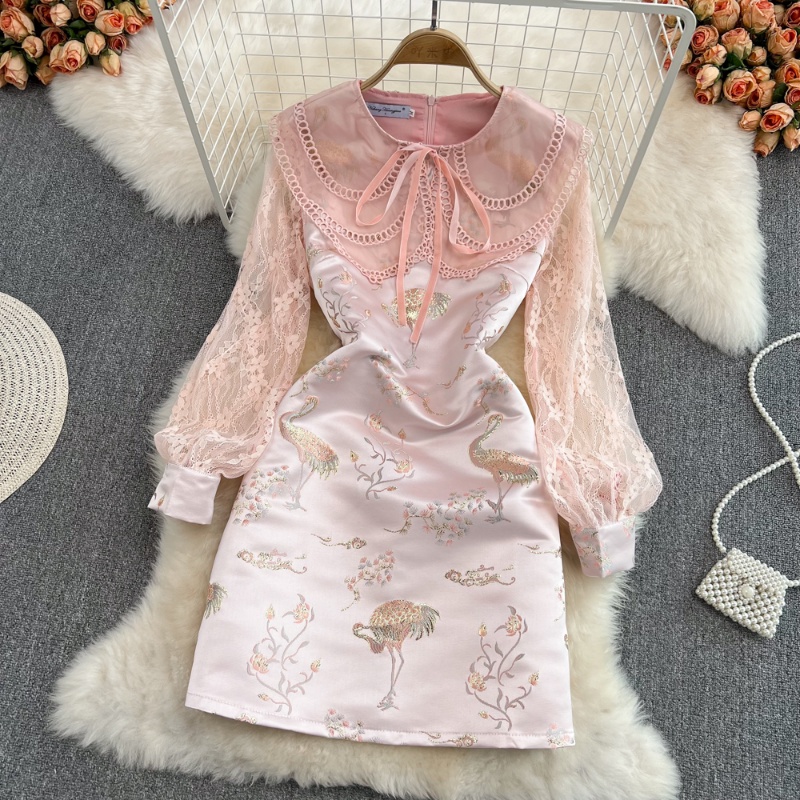 Đầm Dáng Chữ A Cổ Búp Bê Tay Phồng Phối Ren Lưới Thời Trang Xuân Thu Cho Nữ