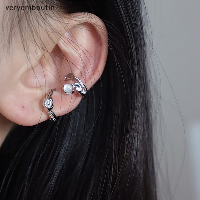 Set 2 Khuyên Kẹp Vành Tai Hình Chữ C Đính Đá Zircon Đơn Giản Dễ Phối Đồ Cho Nữ