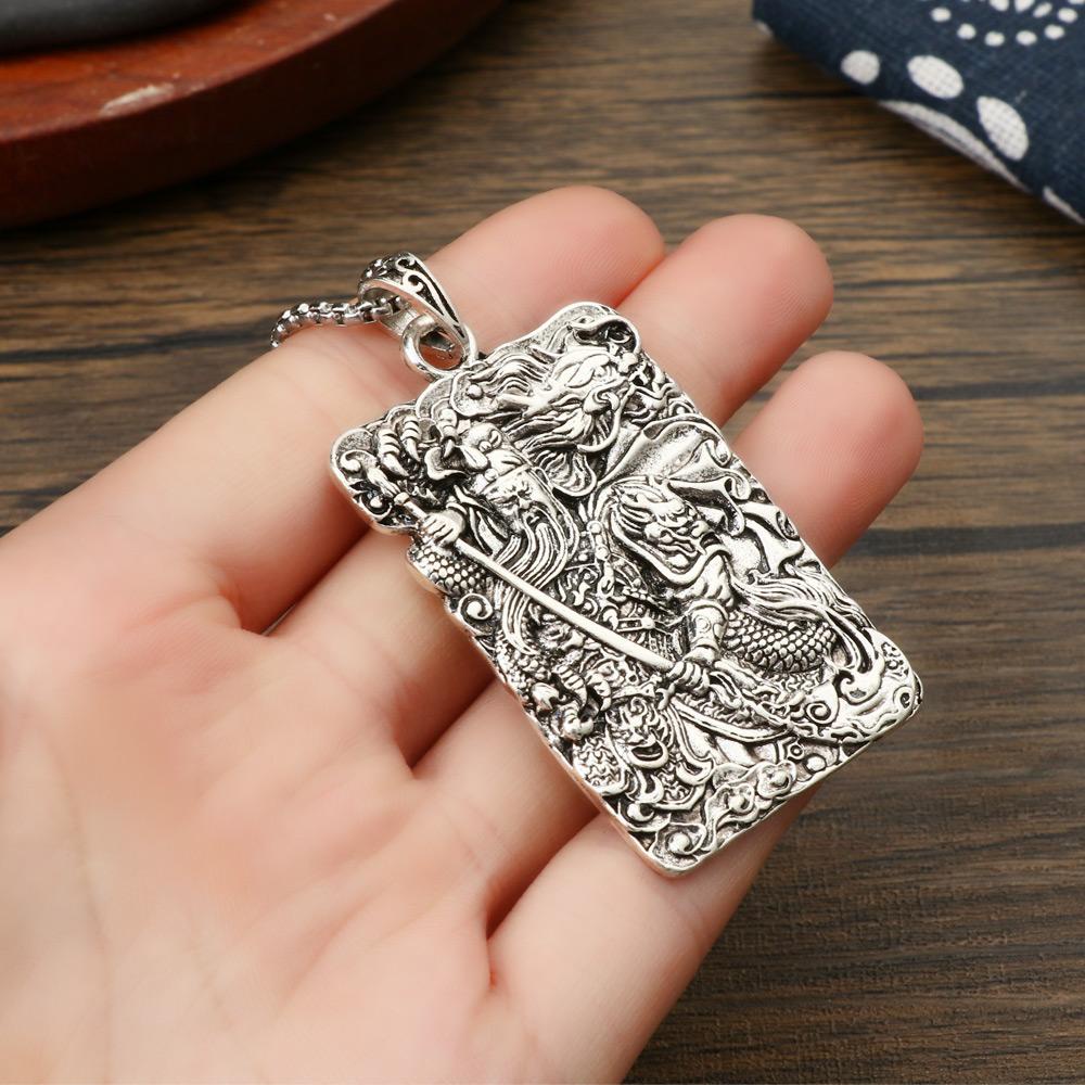 Vòng cổ Mặt Quan Công Gong Yibo Yuntian Cá Tính Cho Nam