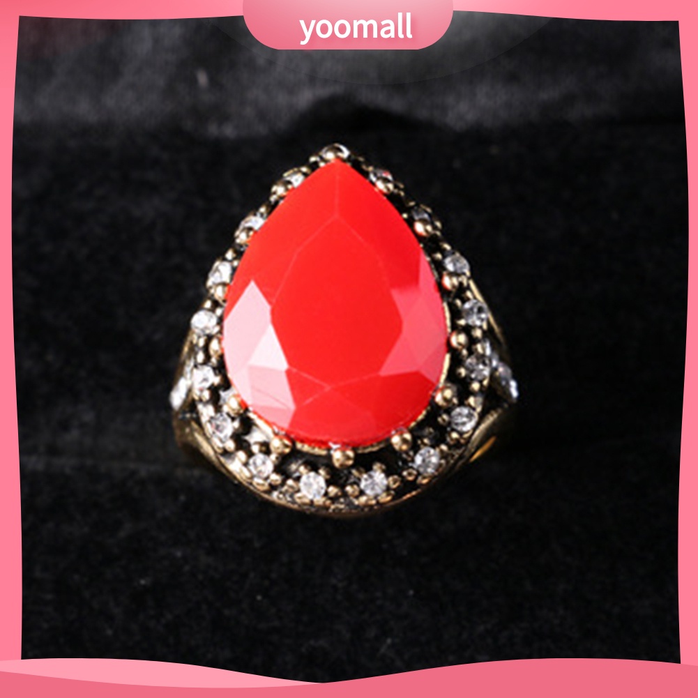 Nhẫn Đính Đá Hình Giọt Nước Phong Cách Vintage